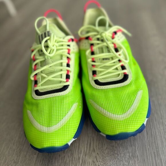 Rare Nike React Live Premium Barely Volt Green Pink Blue CZ9081-700 Mens 9.5 - Picture 6 of 8